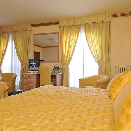 Residence Antares Madonna Εξωτερικό φωτογραφία