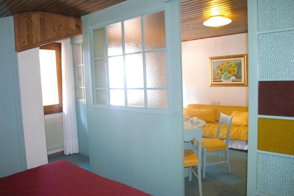 Residence Antares Madonna Δωμάτιο φωτογραφία
