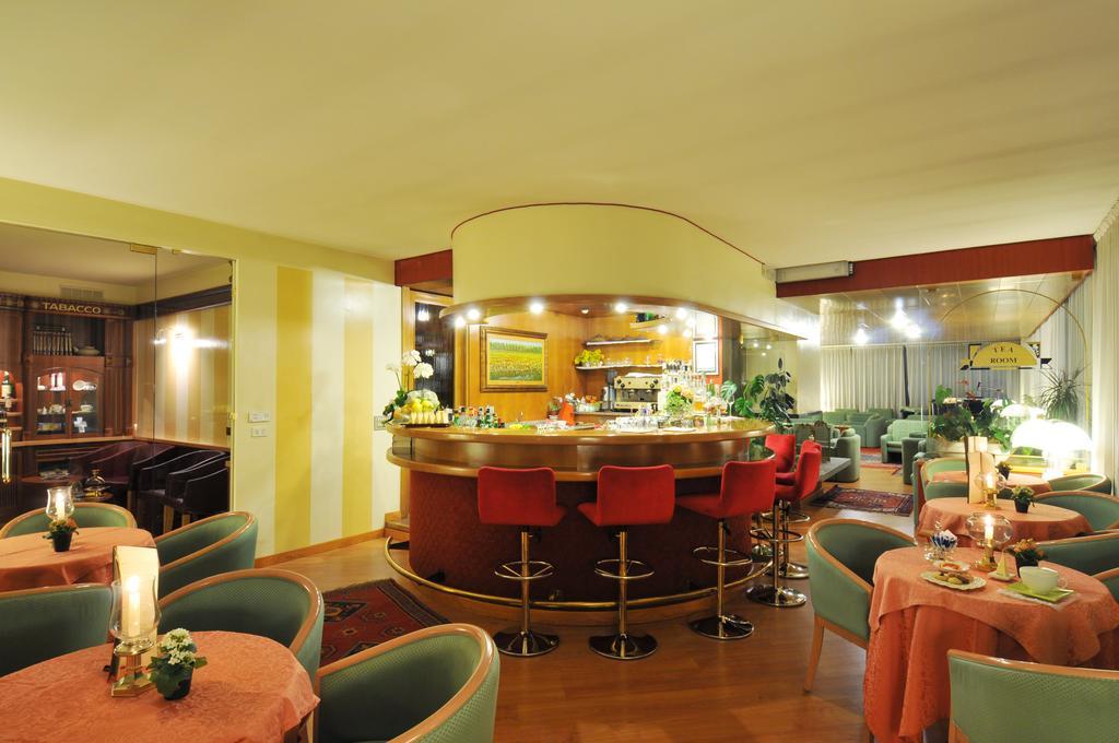 Residence Antares Madonna Εξωτερικό φωτογραφία