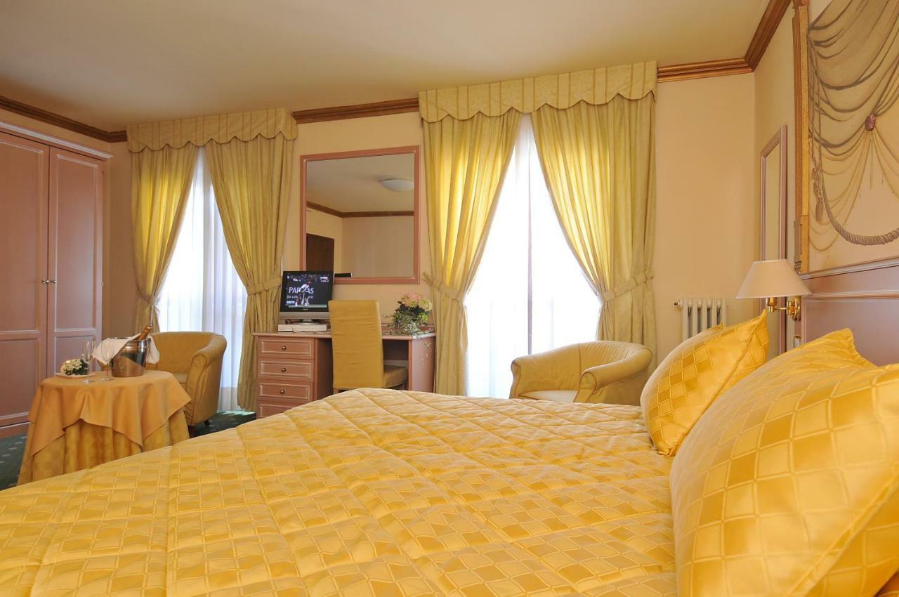 Residence Antares Madonna Εξωτερικό φωτογραφία